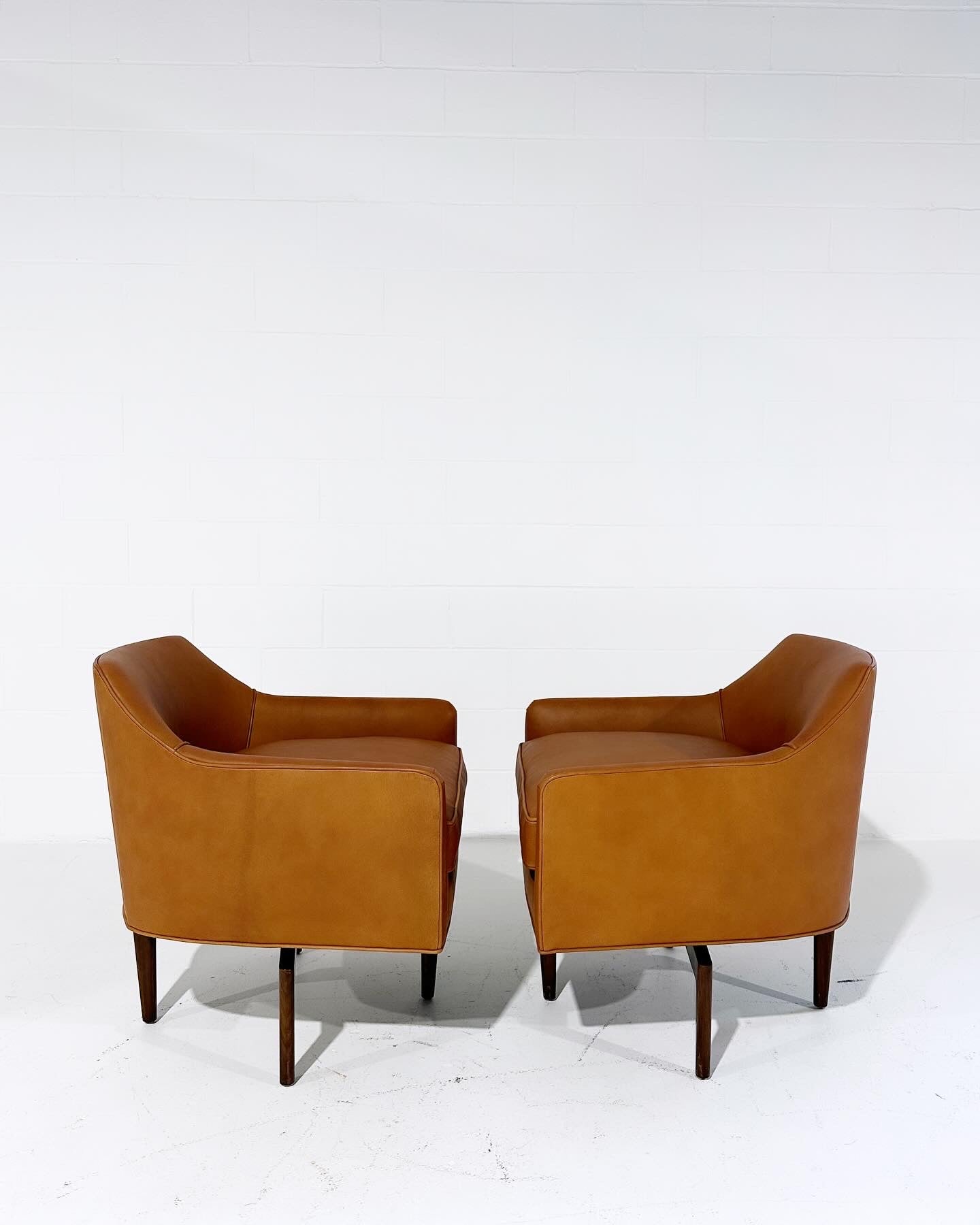 Swivel Chairs in Goatskin Leather, pair