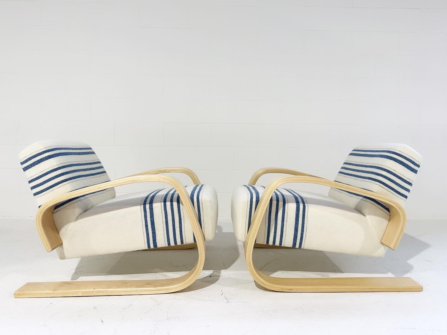 Model 400 "Tank" Lounge Chairs in Swans Island Company Blankets, Pair