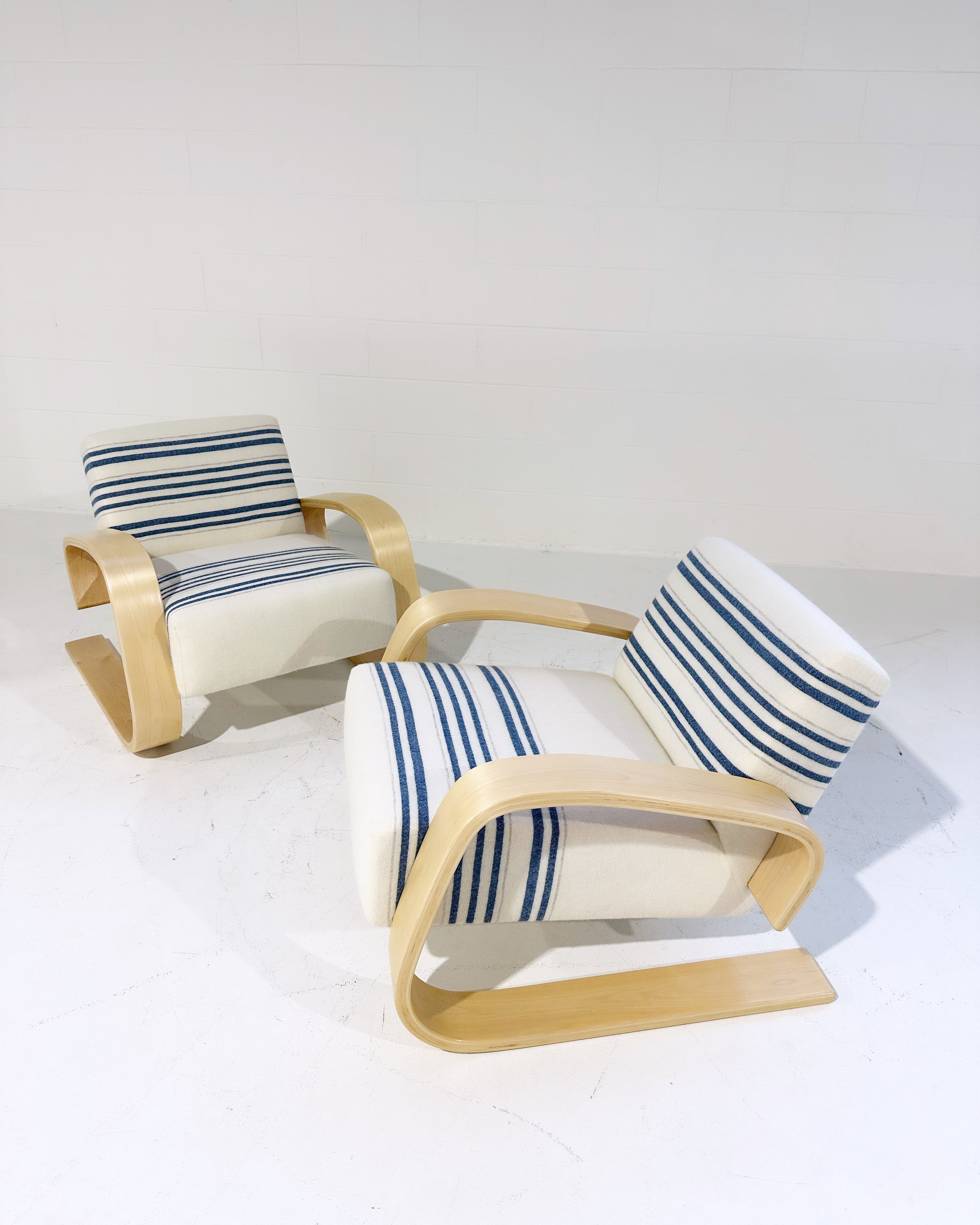 Model 400 "Tank" Lounge Chairs in Swans Island Company Blankets, Pair