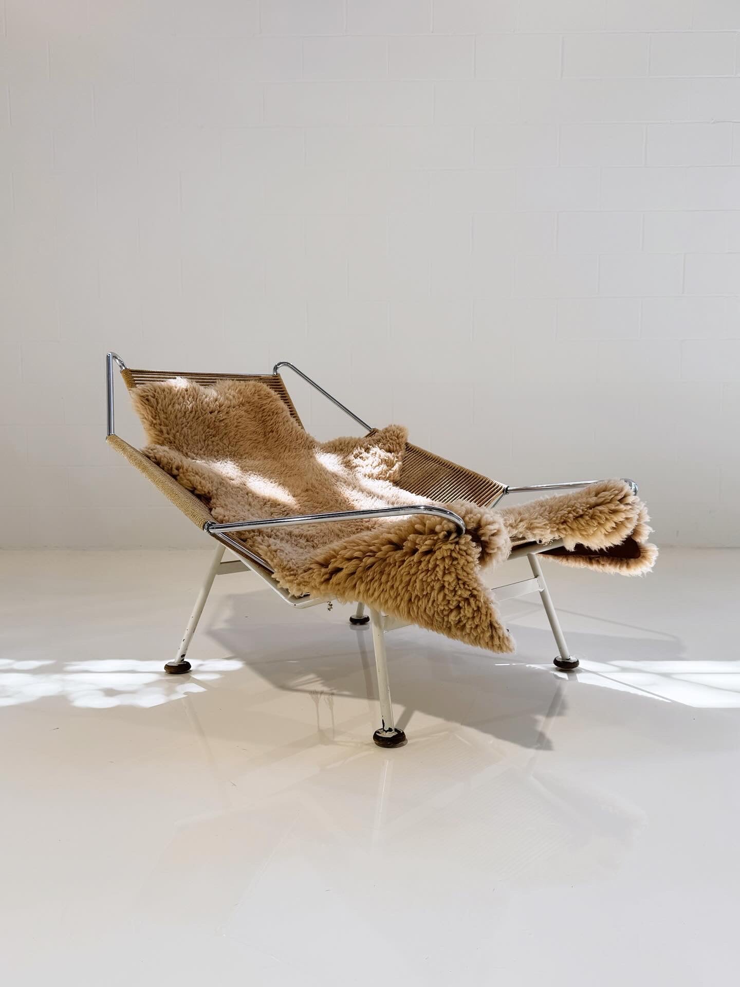 Early Flag Halyard Chair