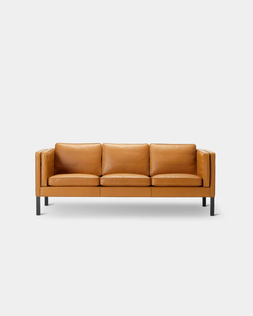 Mogensen 2333 Sofa | Cognac Leather and Smoked Oak