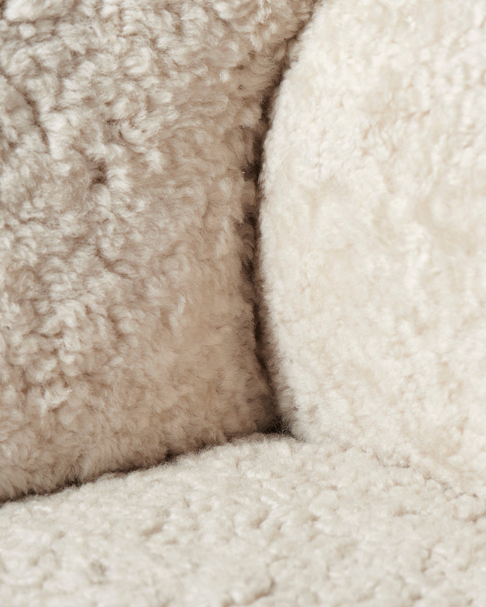Karu Sofa | Moonlight