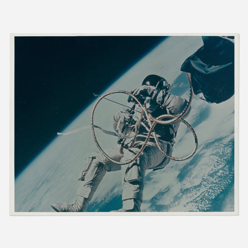 First US spacewalk. 3-7 June 1965.