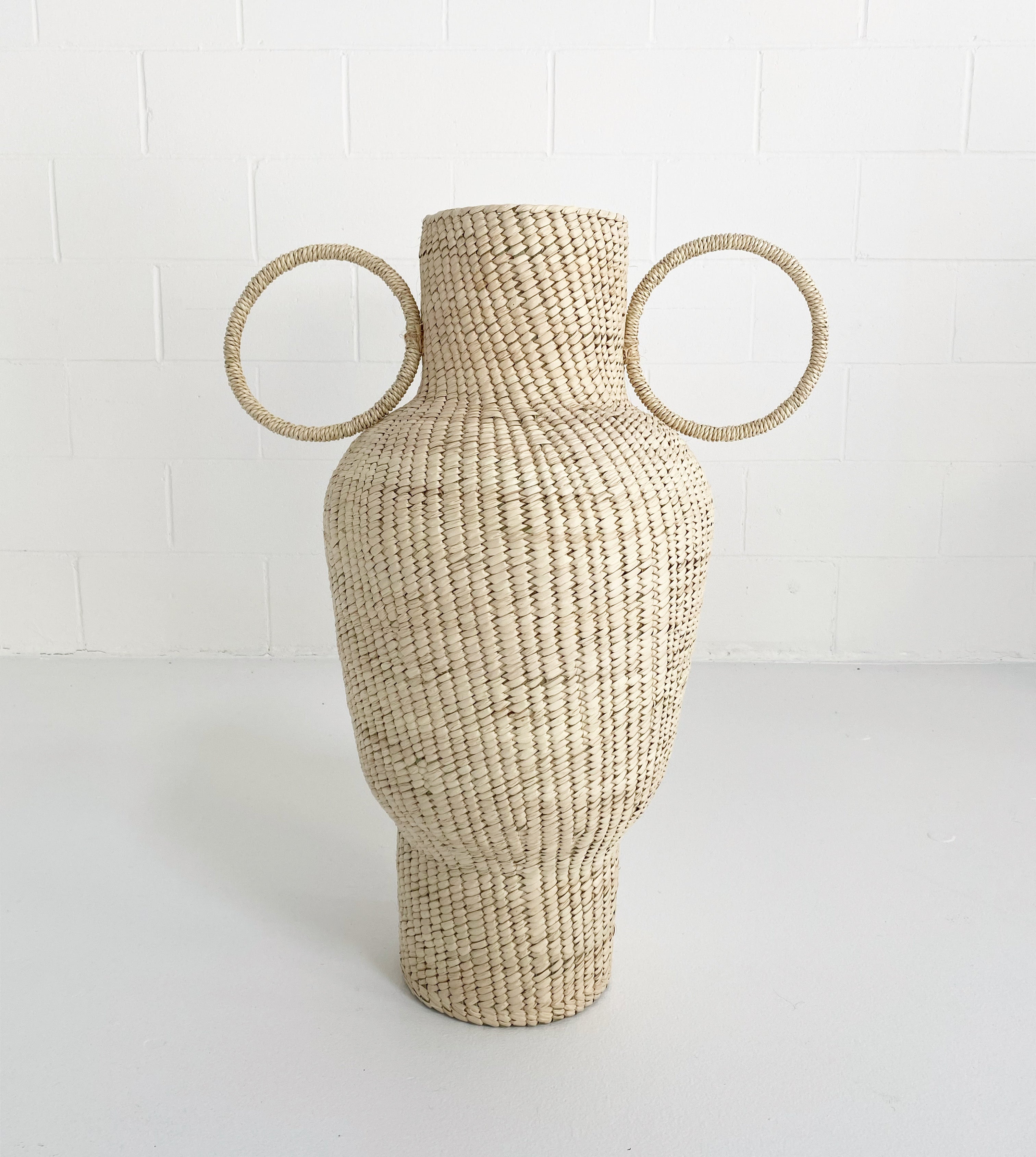 Union Vase 03, Palm Sculpture