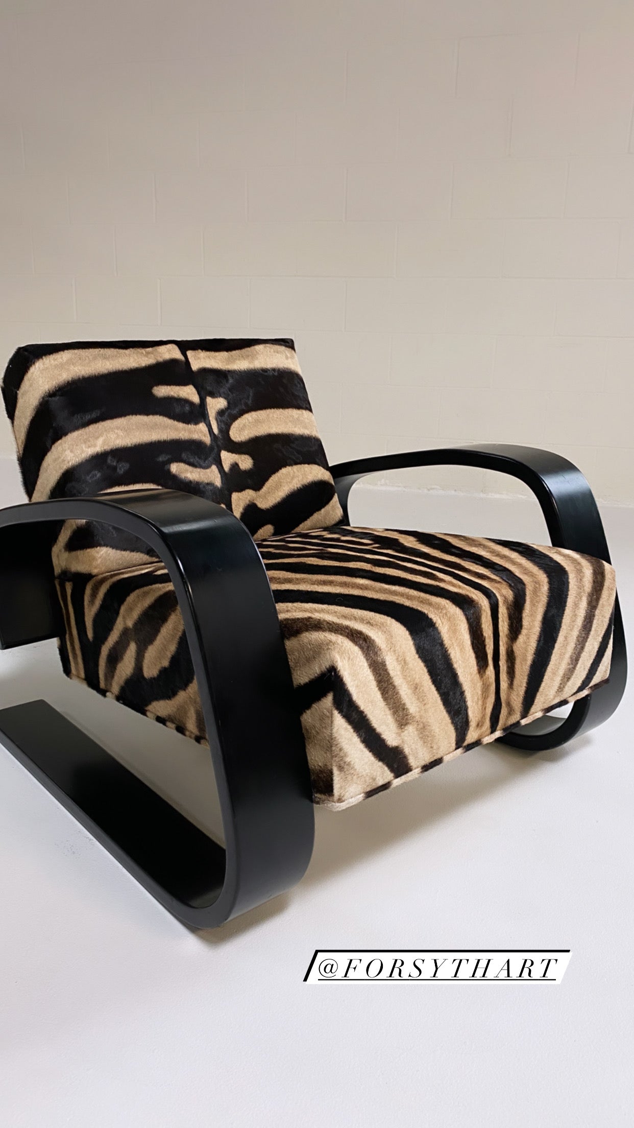 Model 400 "Tank" Lounge Chair in Zebra