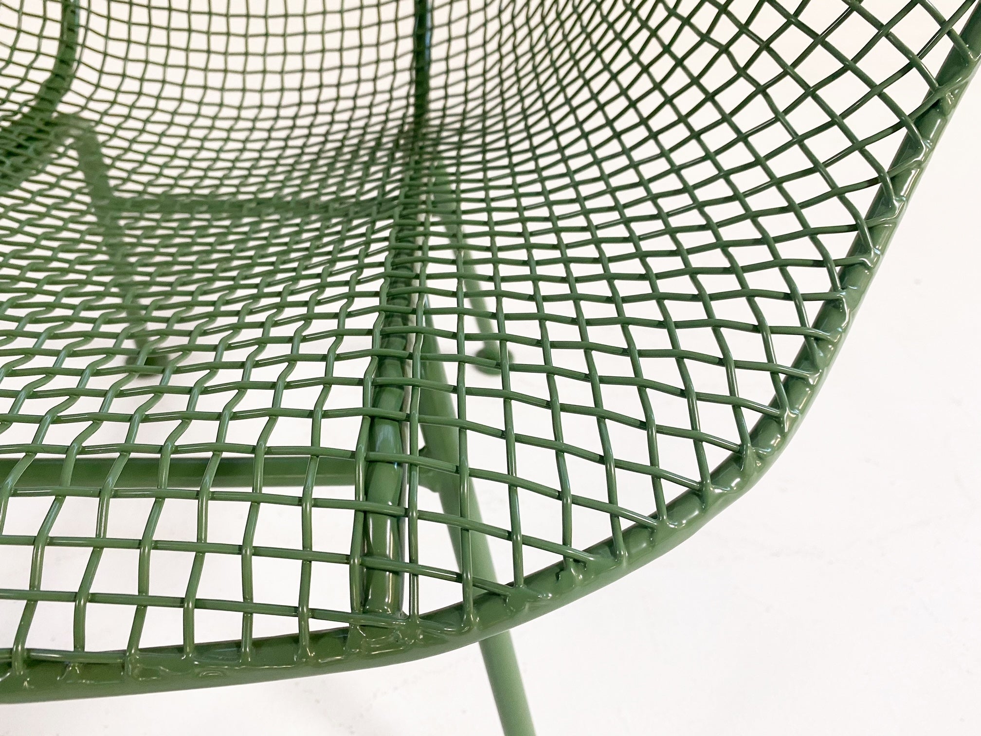 Sculptura Side Chair