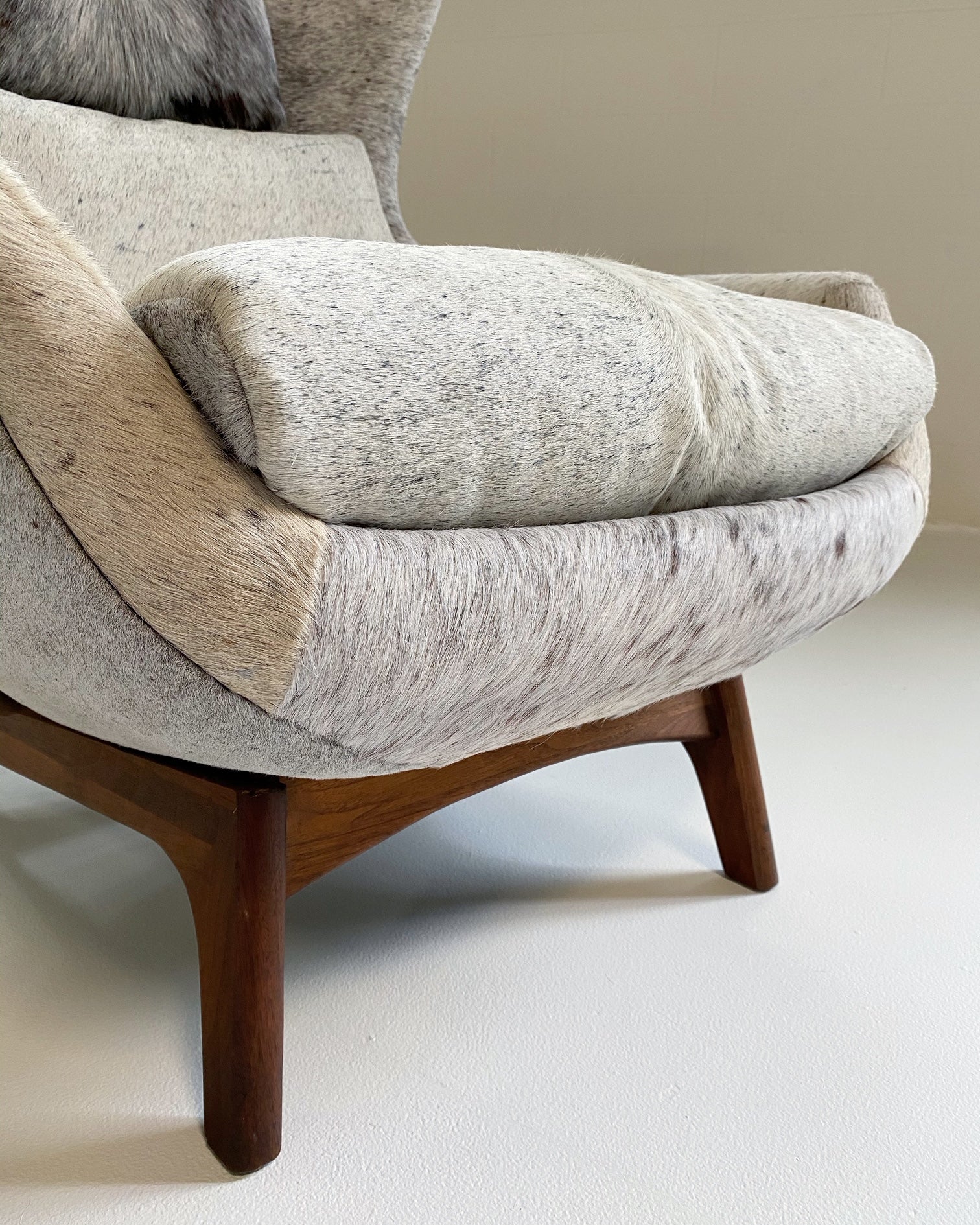 Wingback Lounge Chairs in Brazilian Cowhide, pair