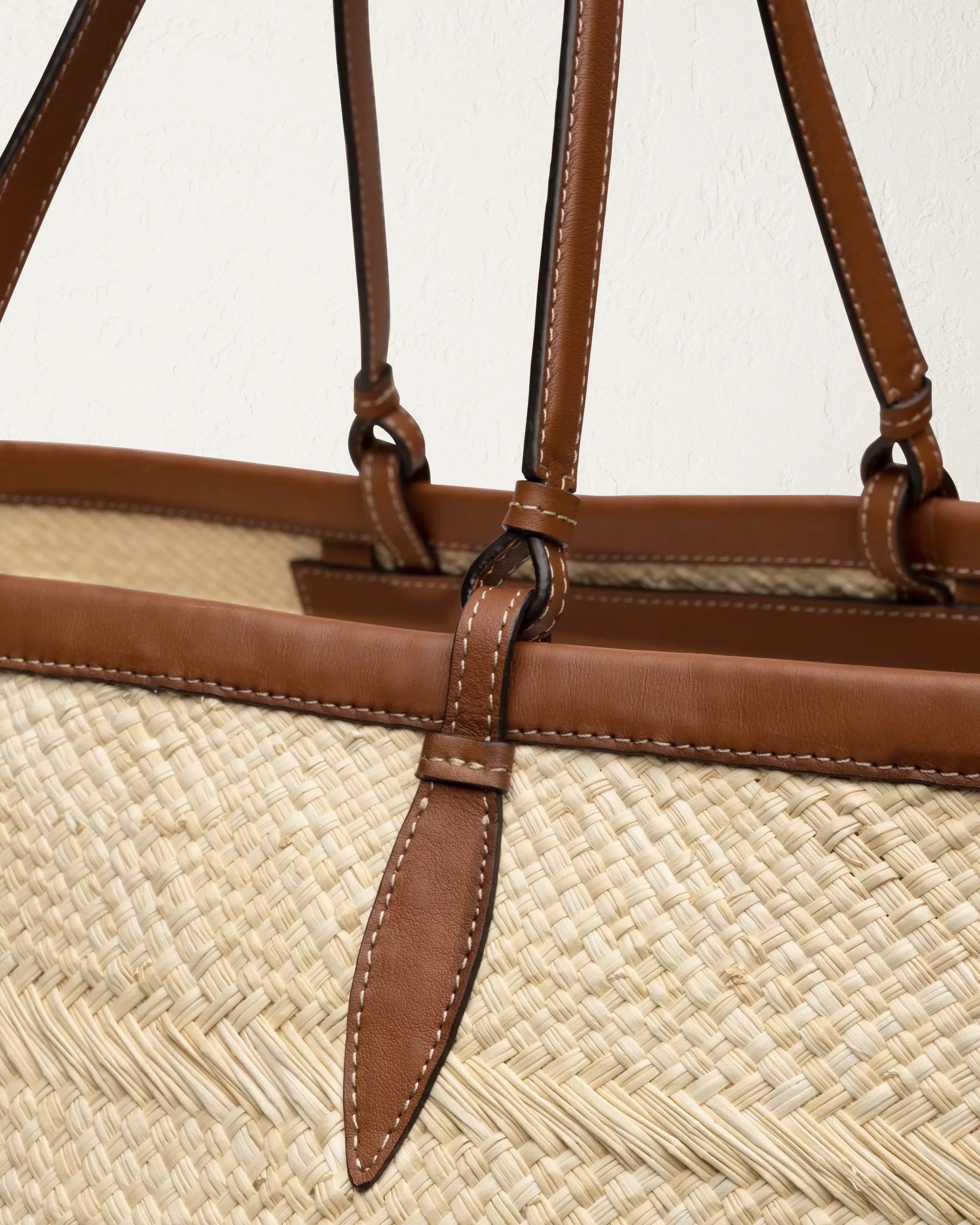 The Large Basket Tote - Cognac