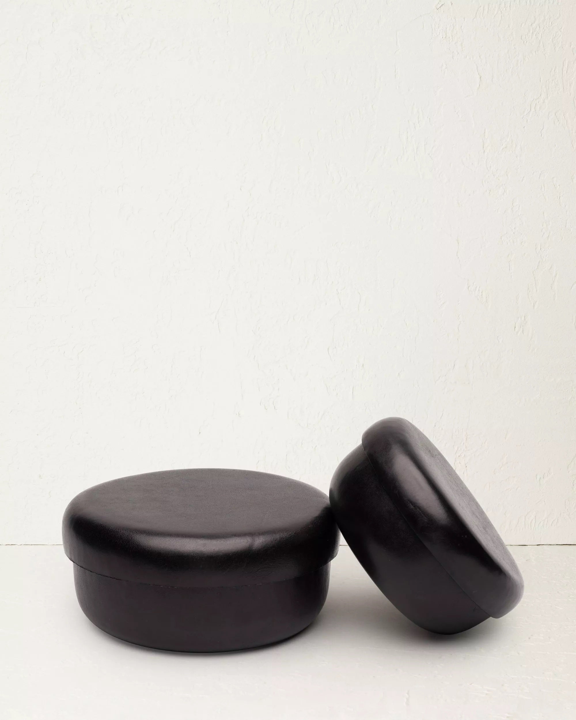The Box Set in Molded Leather - Black