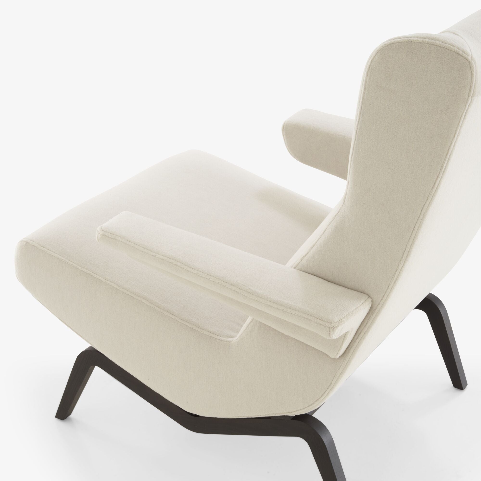 Archi Armchair