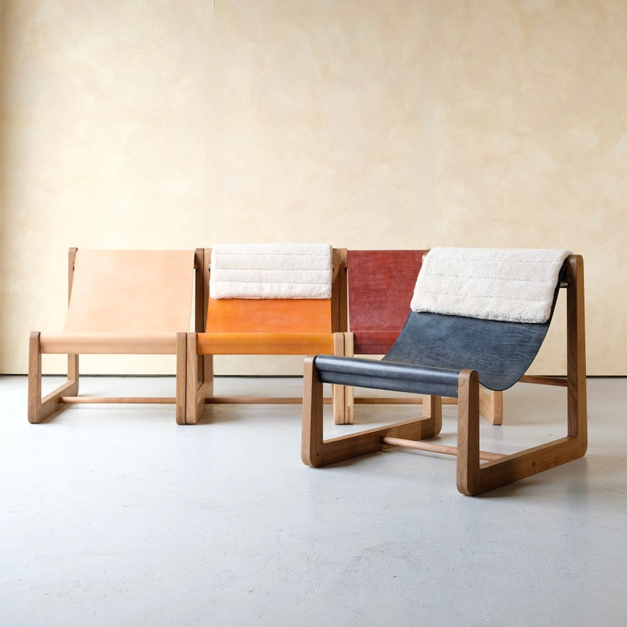 Onda Sling Chair