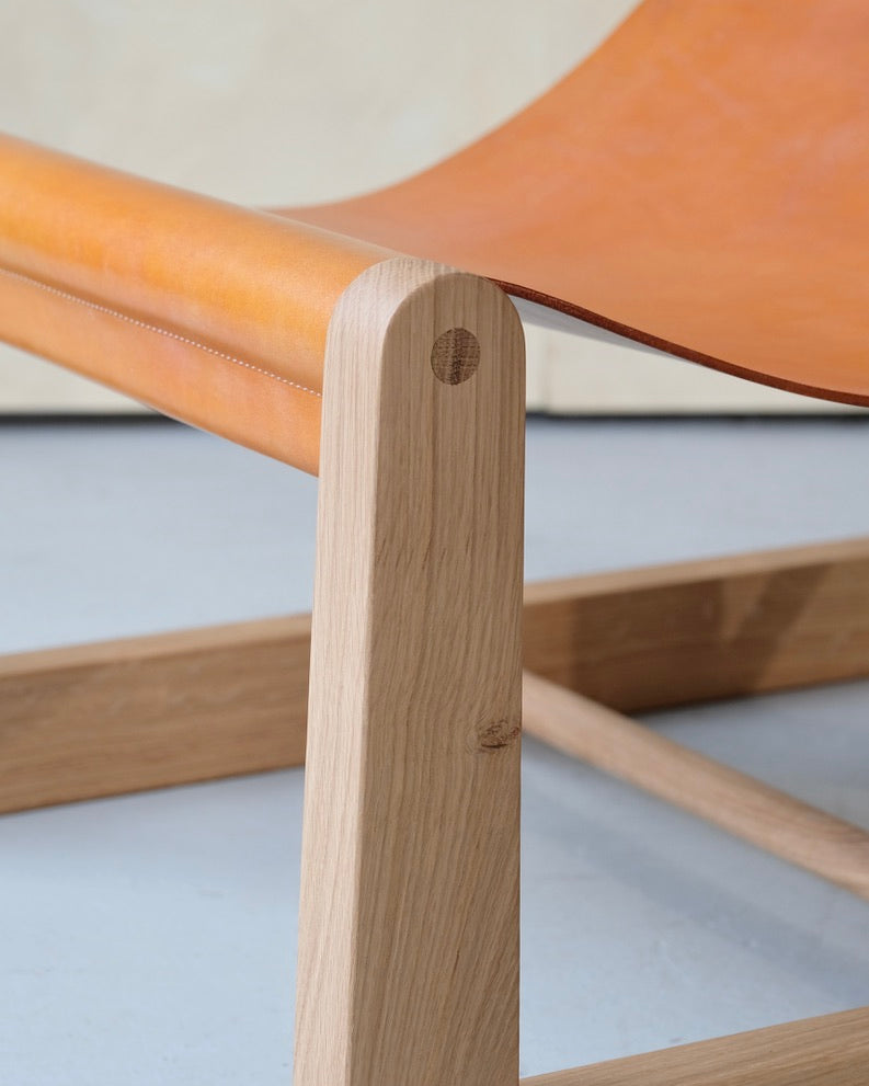 Onda Sling Chair