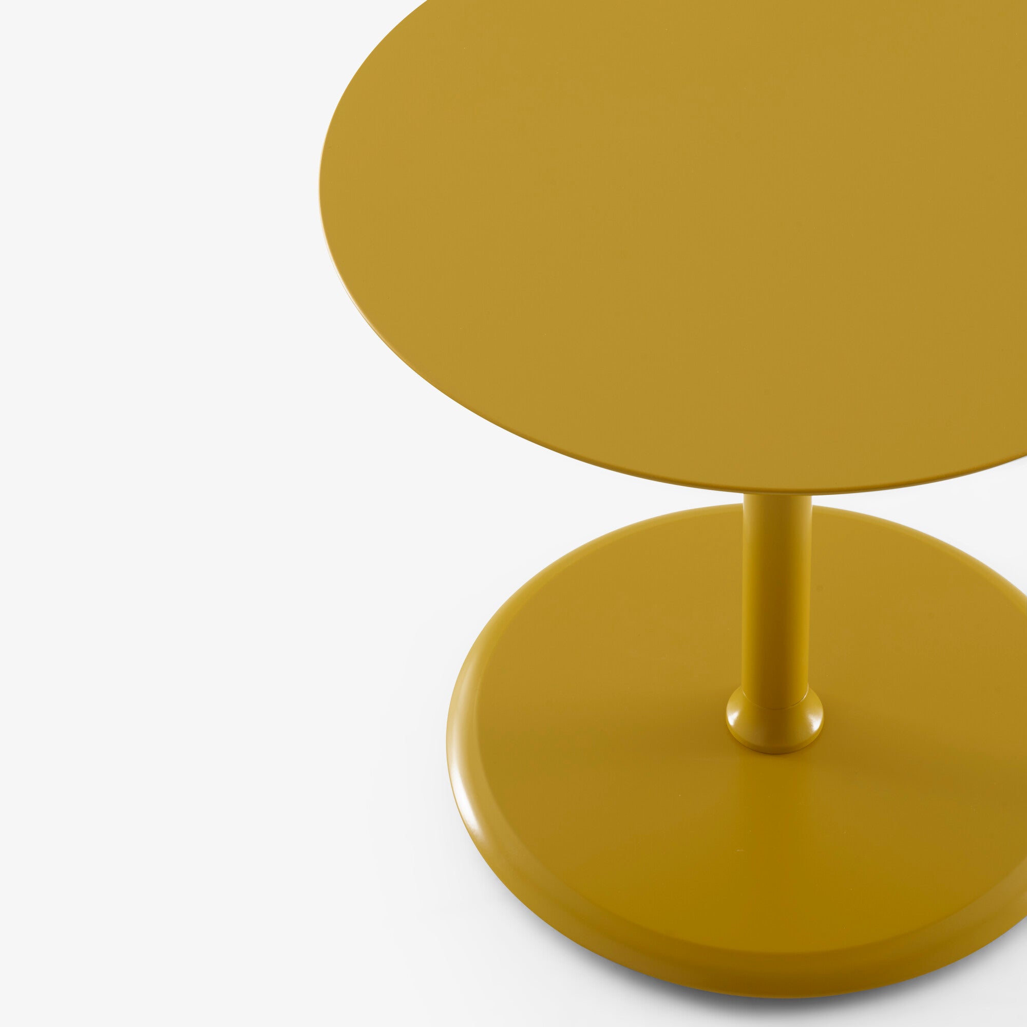 Élysée Pedestal Table