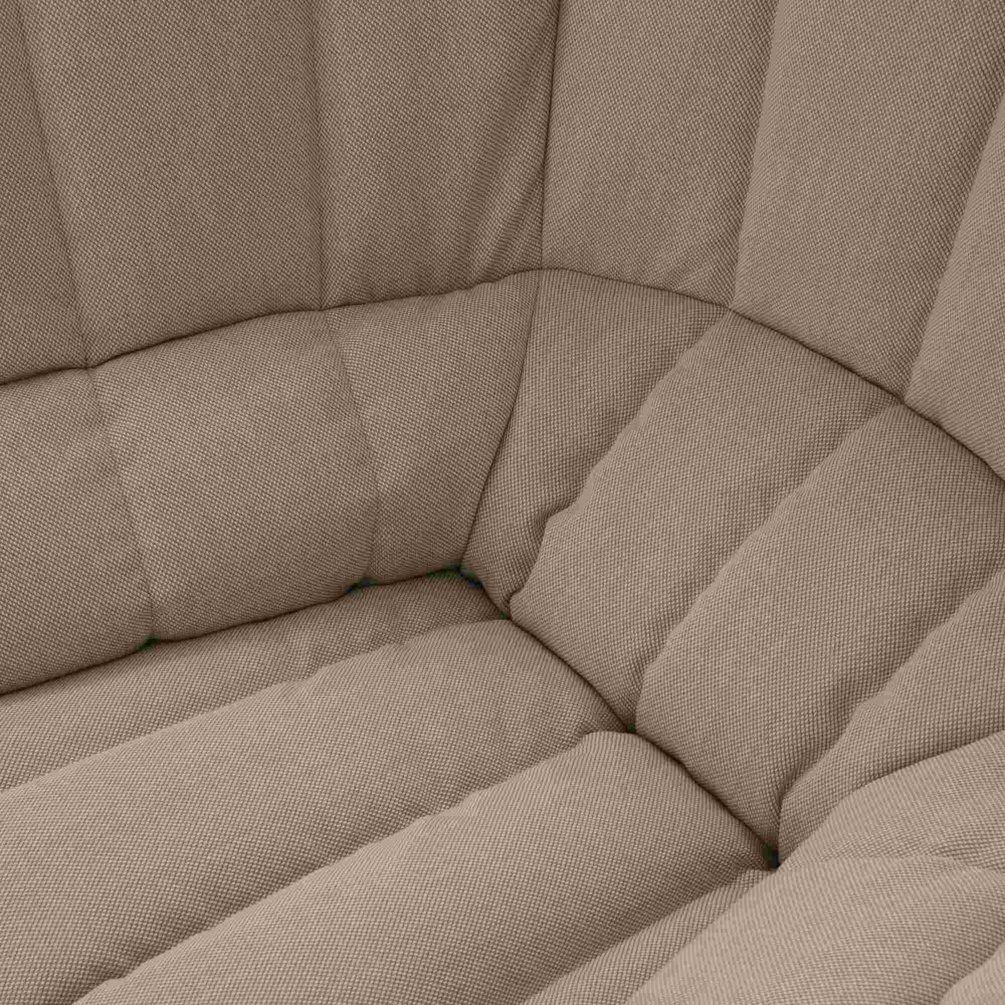 Moël Armchair High Back