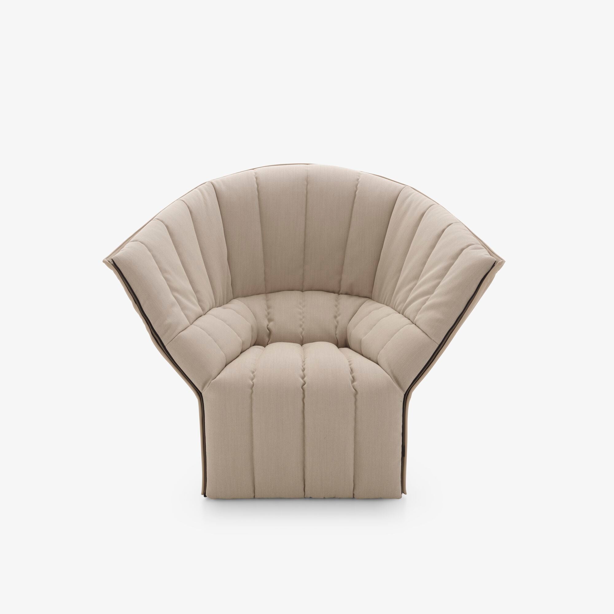 Moël Armchair High Back