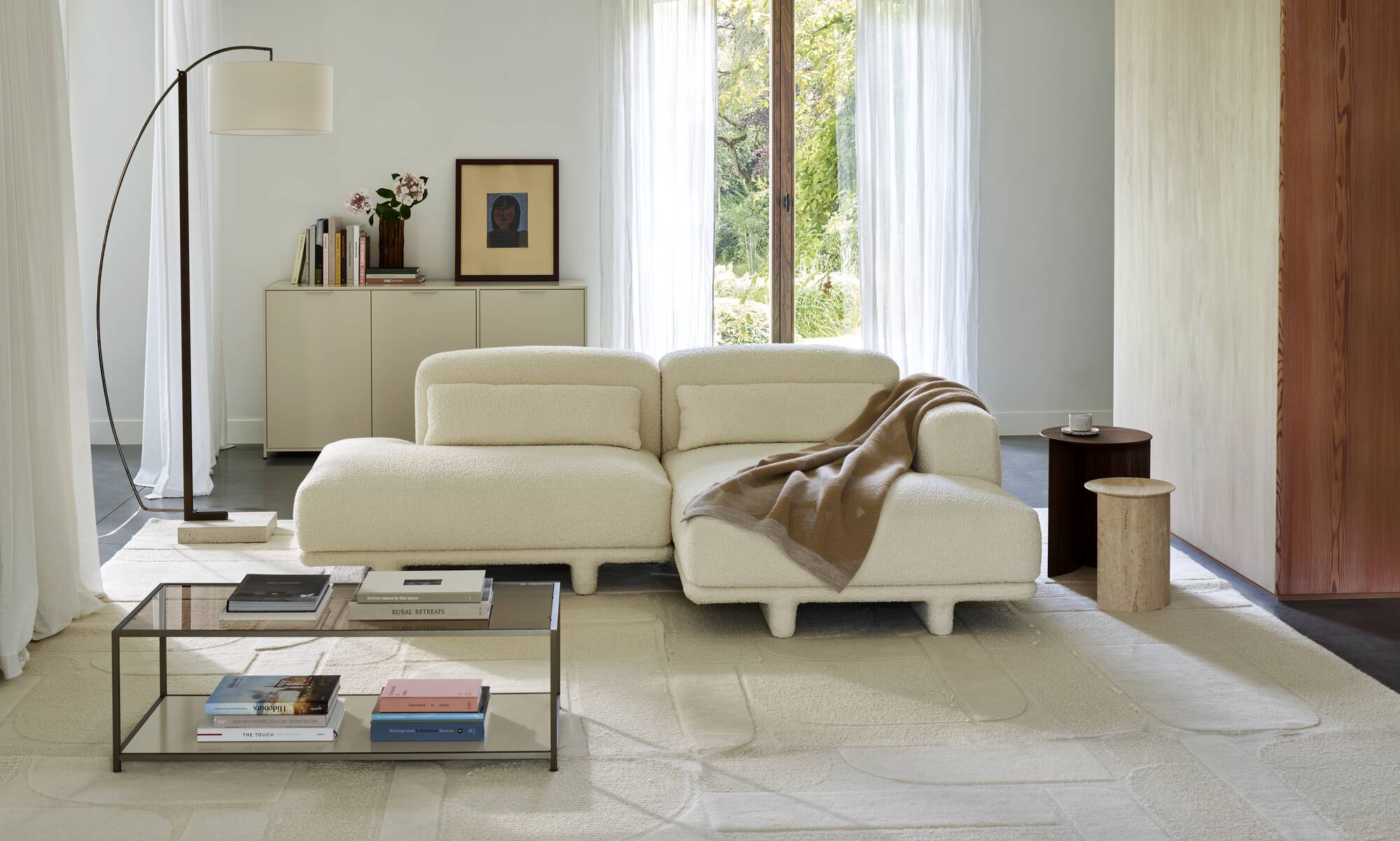 Apuso & Rondone Occasional Table