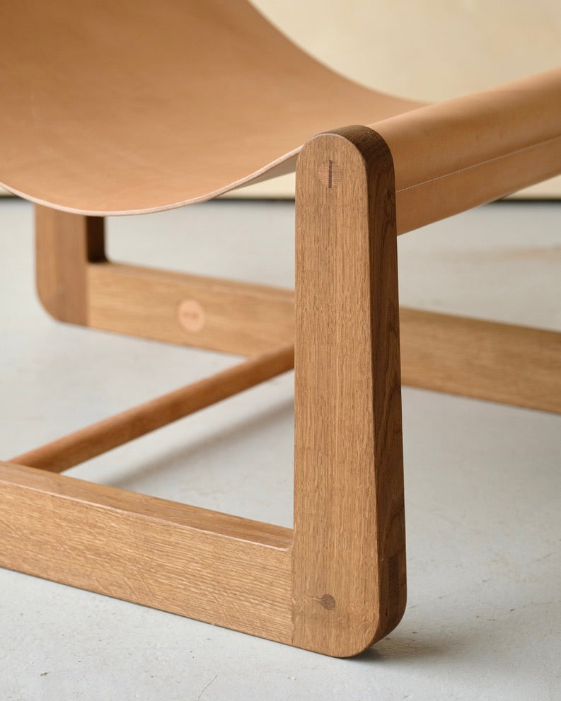 Onda Sling Chair