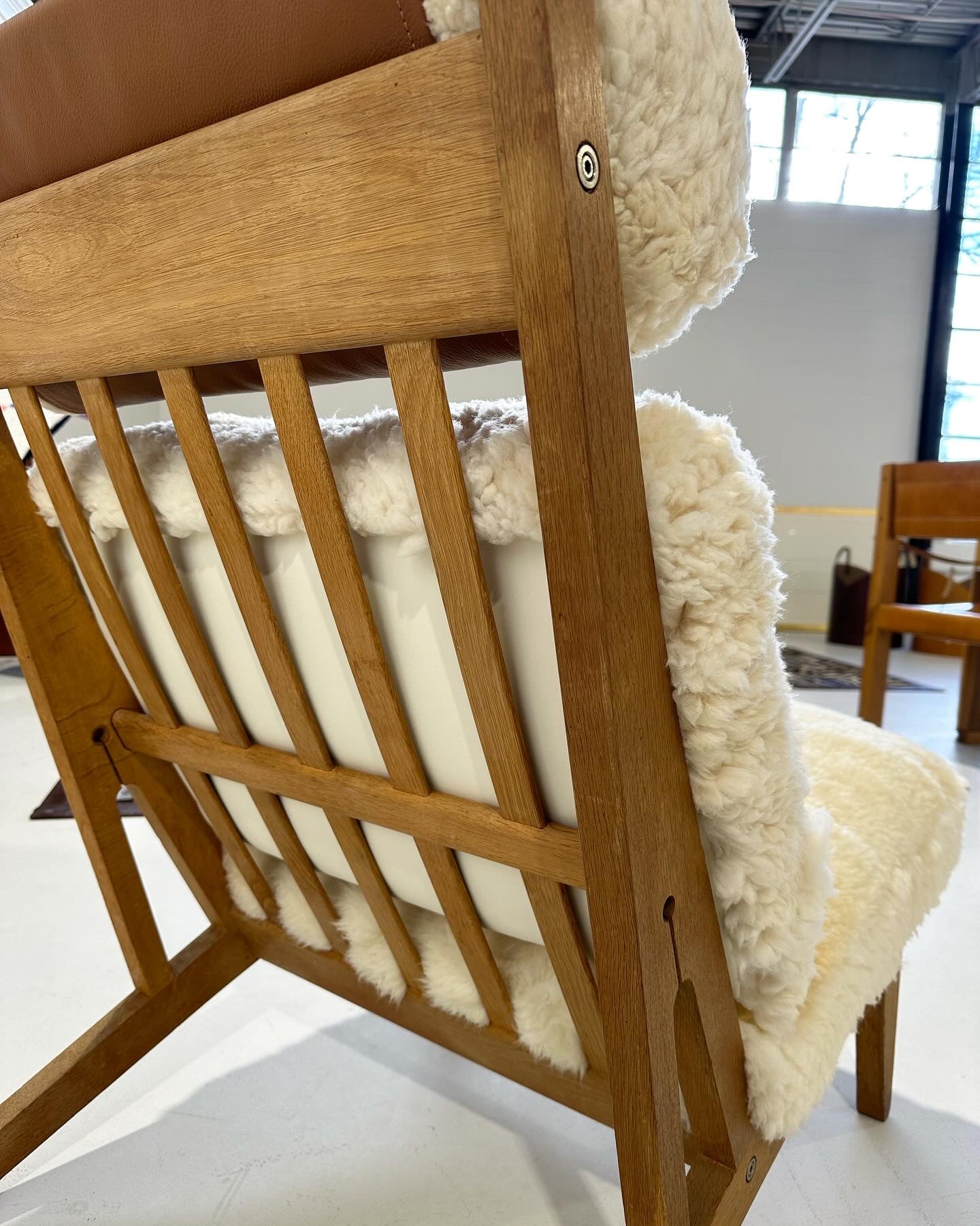 Model GE 375 Lounge Chair in California Sheepskin
