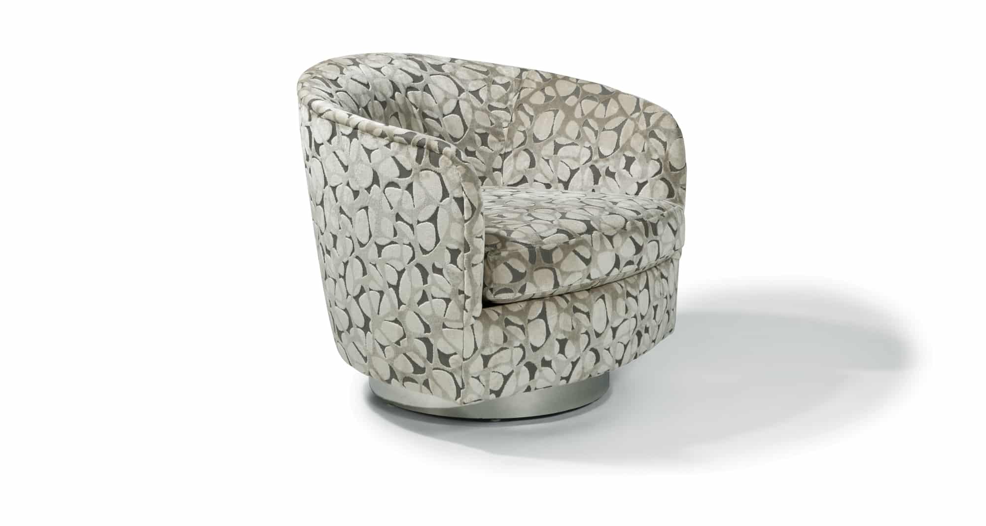 Papa Roxy Swivel Chair in COM