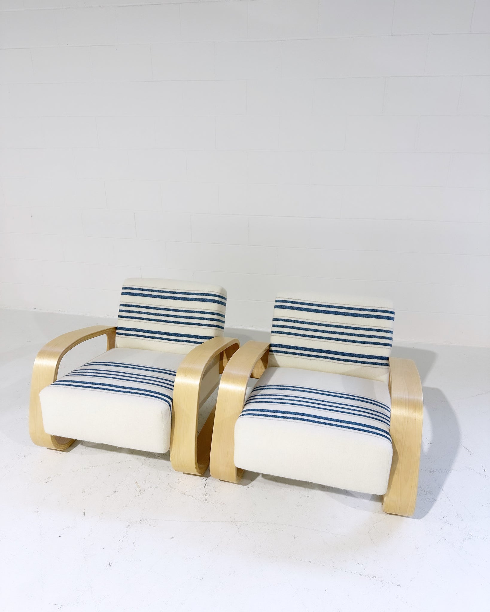 Model 400 "Tank" Lounge Chairs in Swans Island Company Blankets, Pair