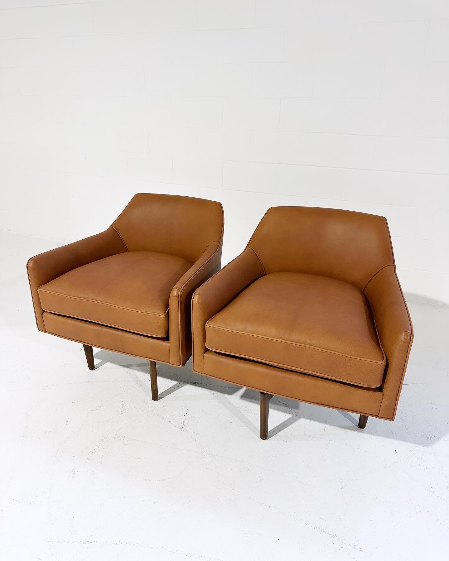 Swivel Chairs in Goatskin Leather, pair