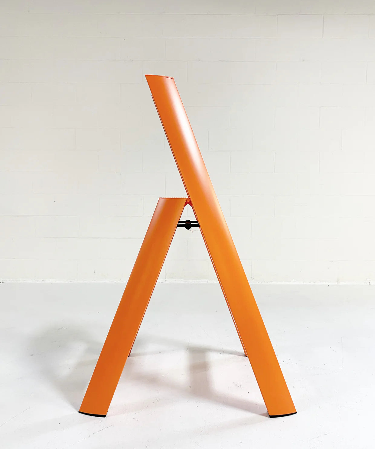 Lucano Wide 3-Step Ladder, Orange