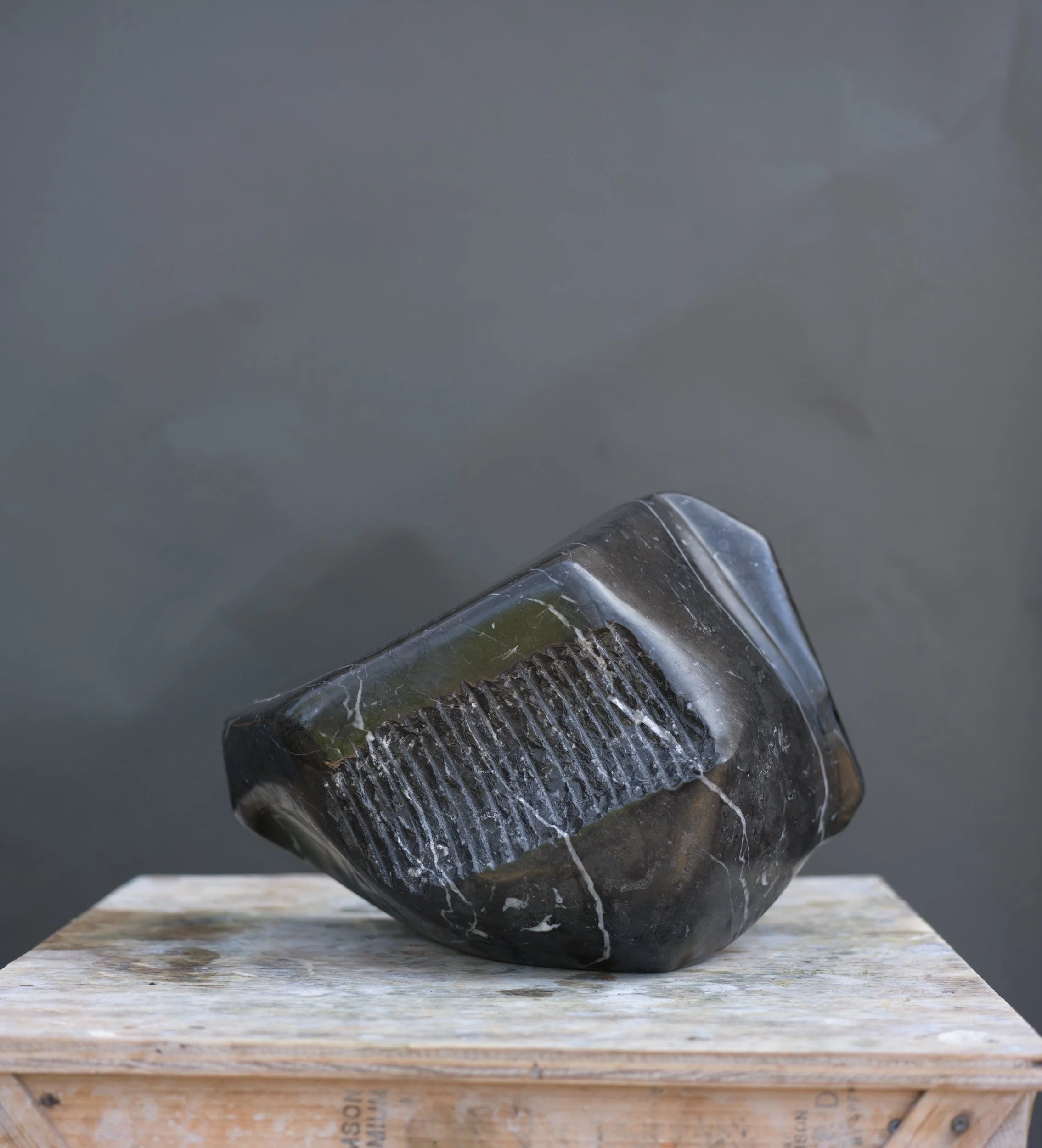 Oculus in Black Marble