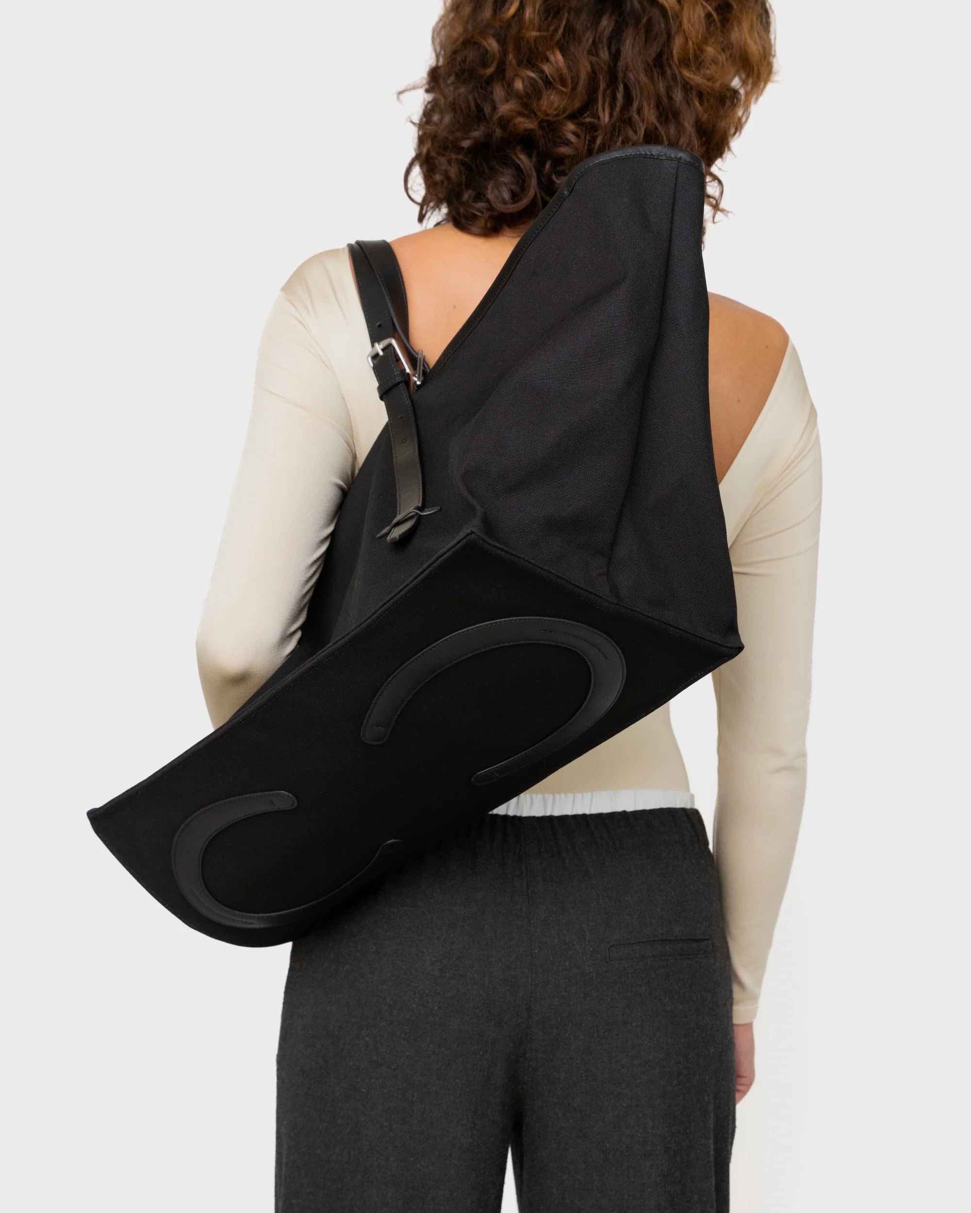 Leonora Weekend Canvas Carryall in Ink