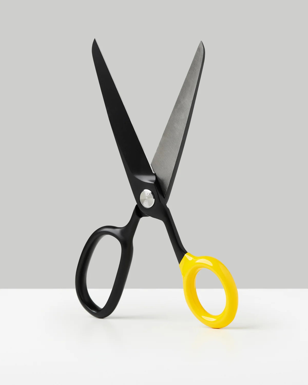 Chroma Scissors | Black