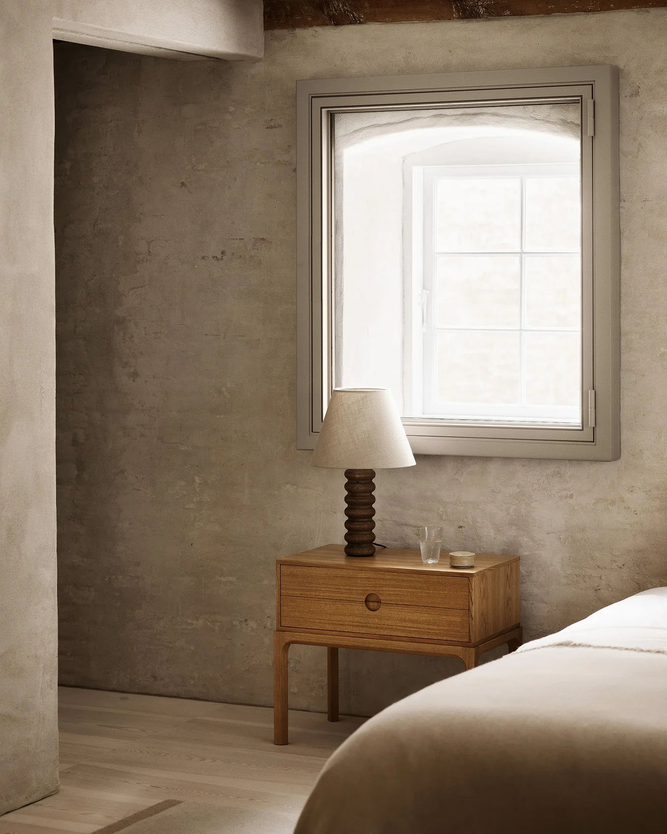 Entre Bedside Table | Oak