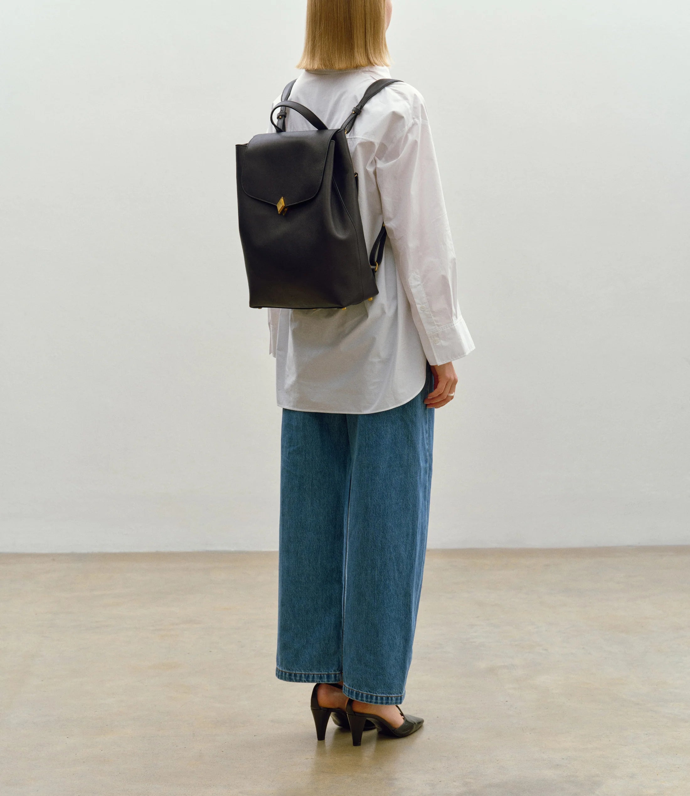 [Pre-Order] Edge Backpack in Calfskin Black