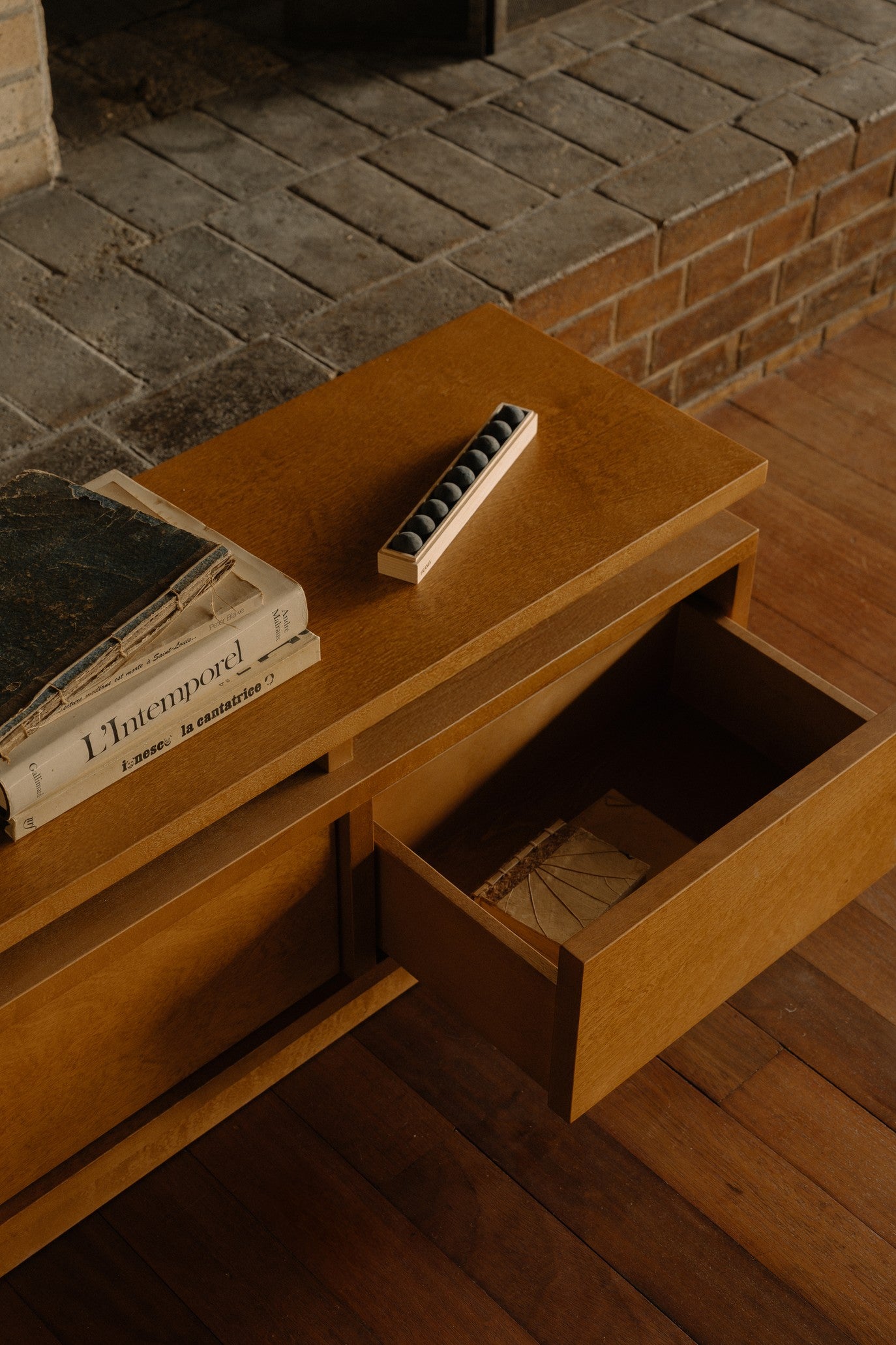Ratio Console | Warm Brown Birch