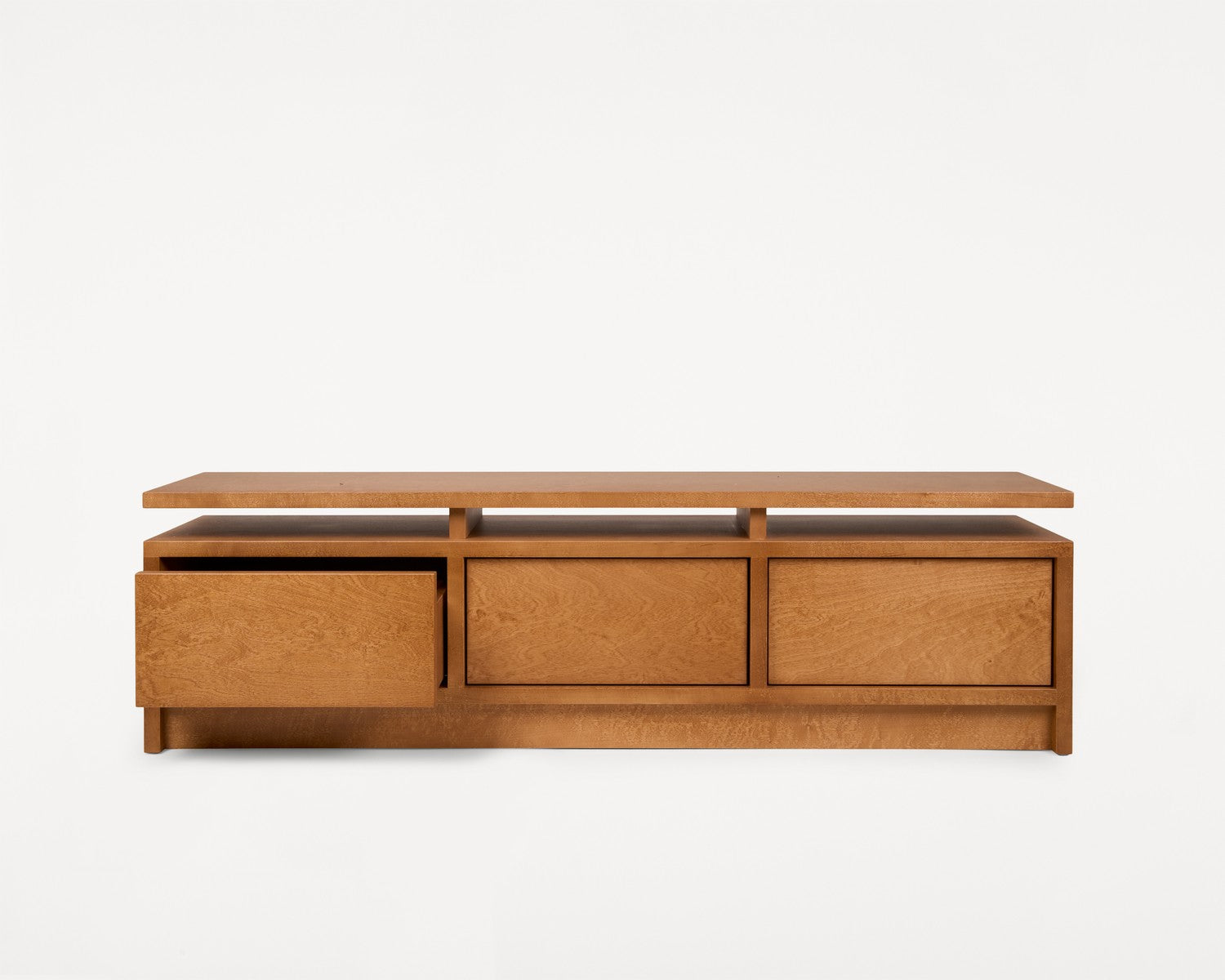 Ratio Console | Warm Brown Birch