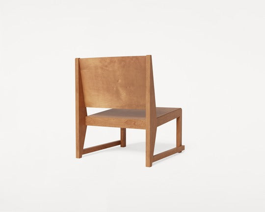 Easy Chair 01