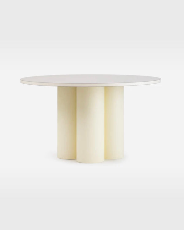 Slon Round Table