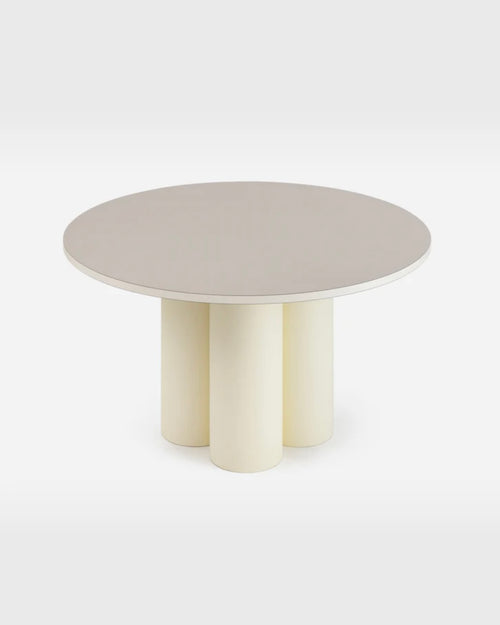 Slon Round Table