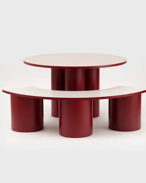 Slon Round Table
