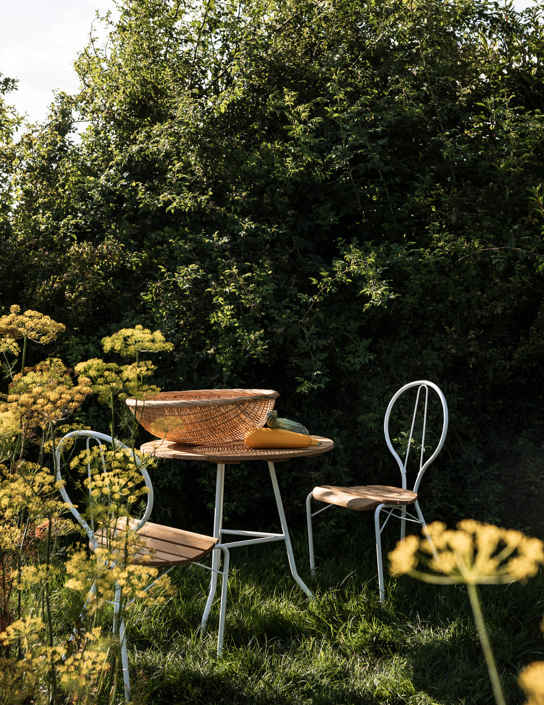 Pia Table
