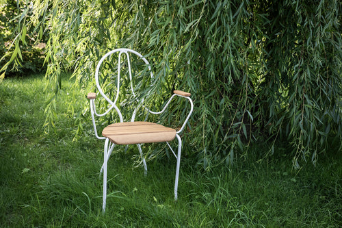 Pia Armchair