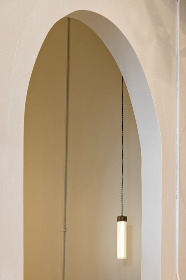 Delphi Pendant