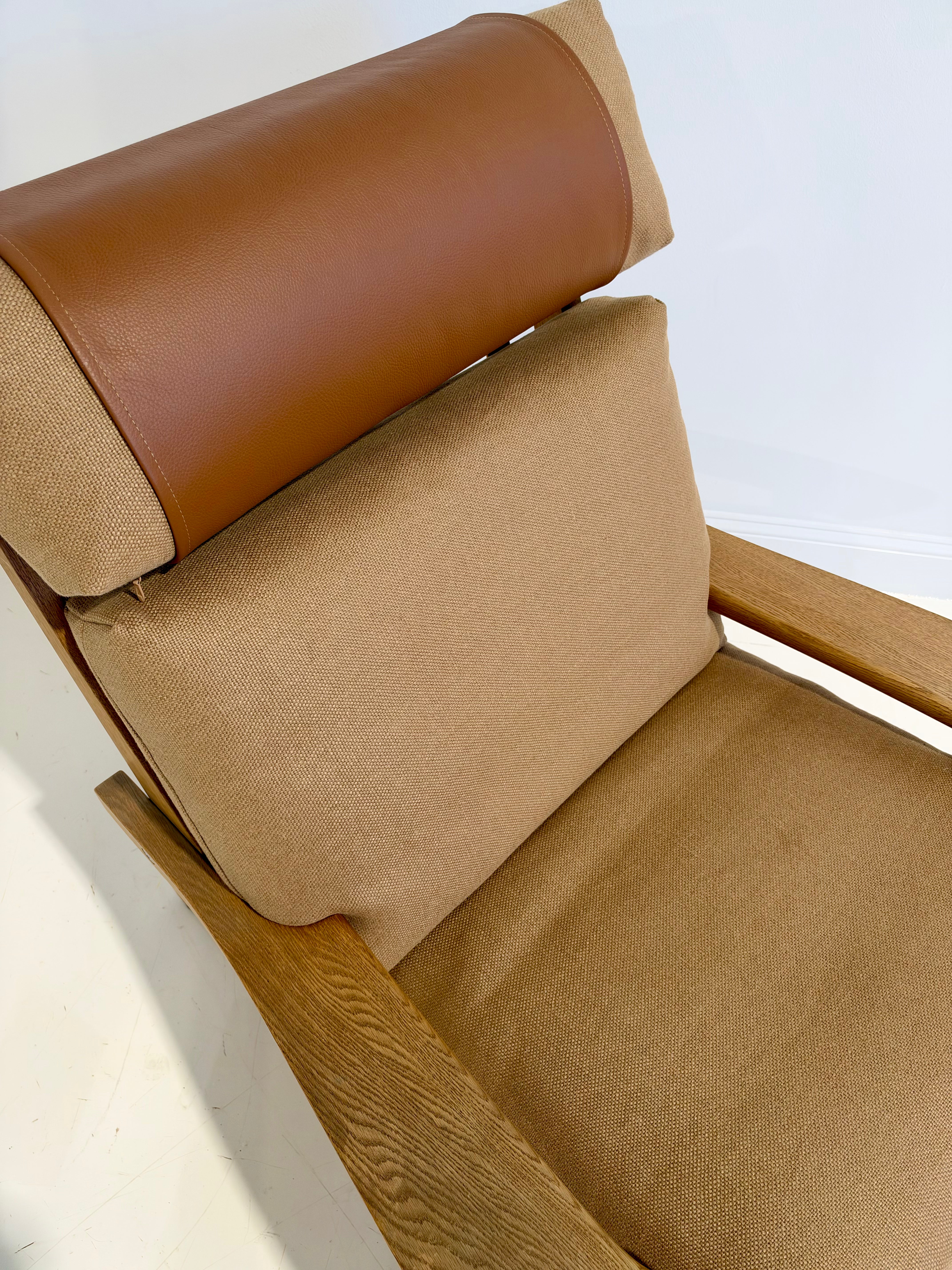 Model GE 375 Lounge Chair in Loro Piana Leather and Linen