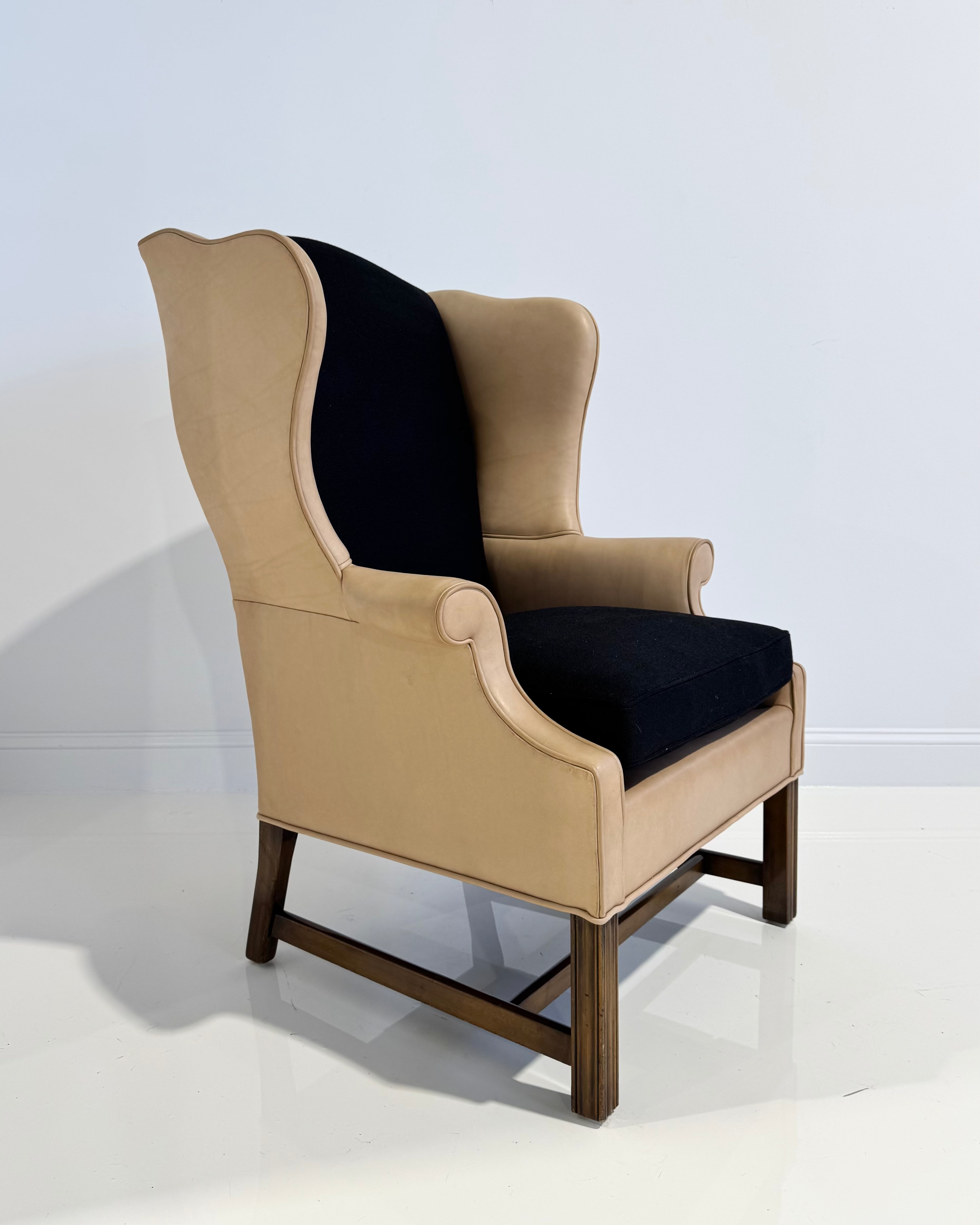 Vintage Wingback in Sorenson Leather and Rose Uniacke Linen