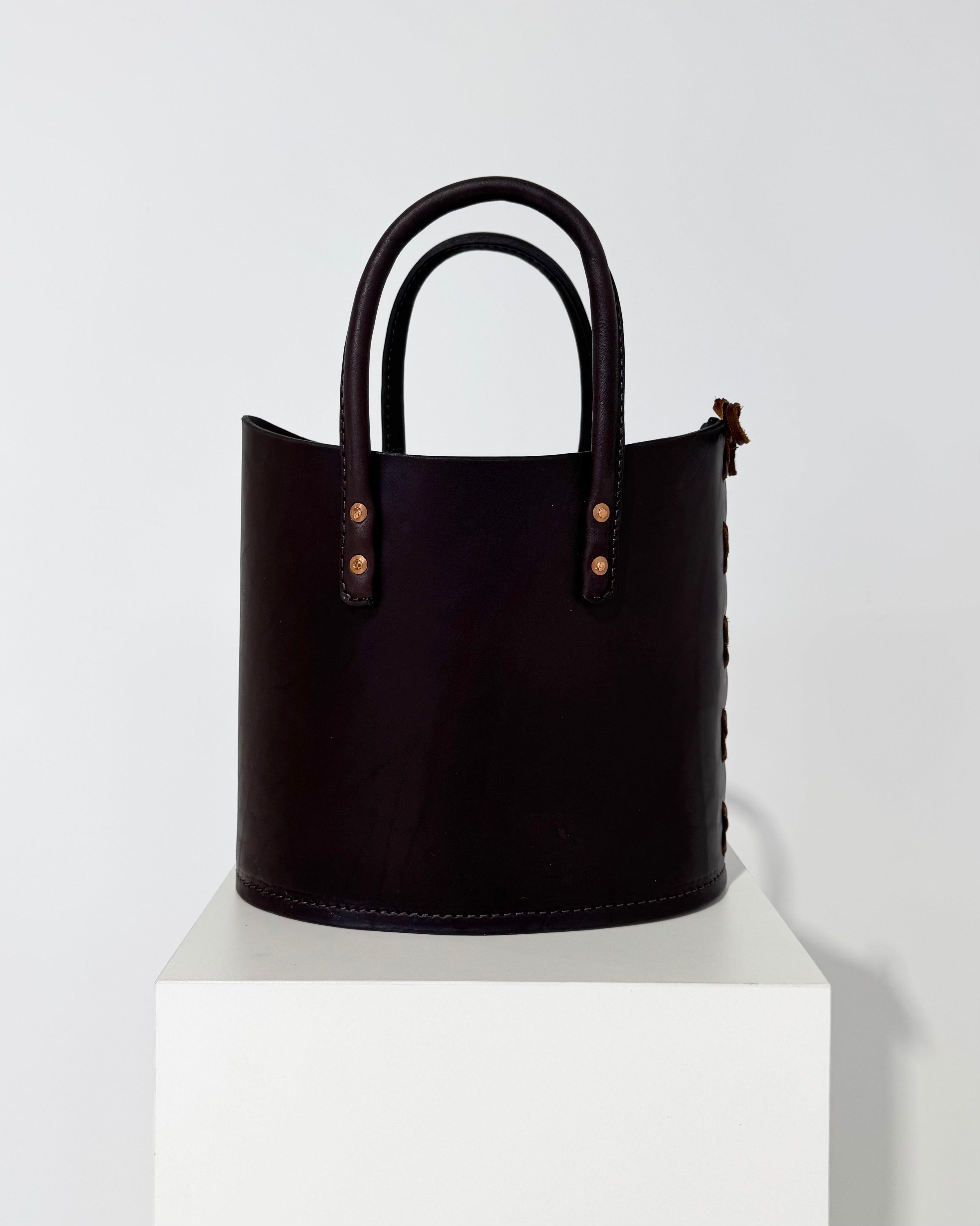 Canoe 10.5 Bag, Burgundy