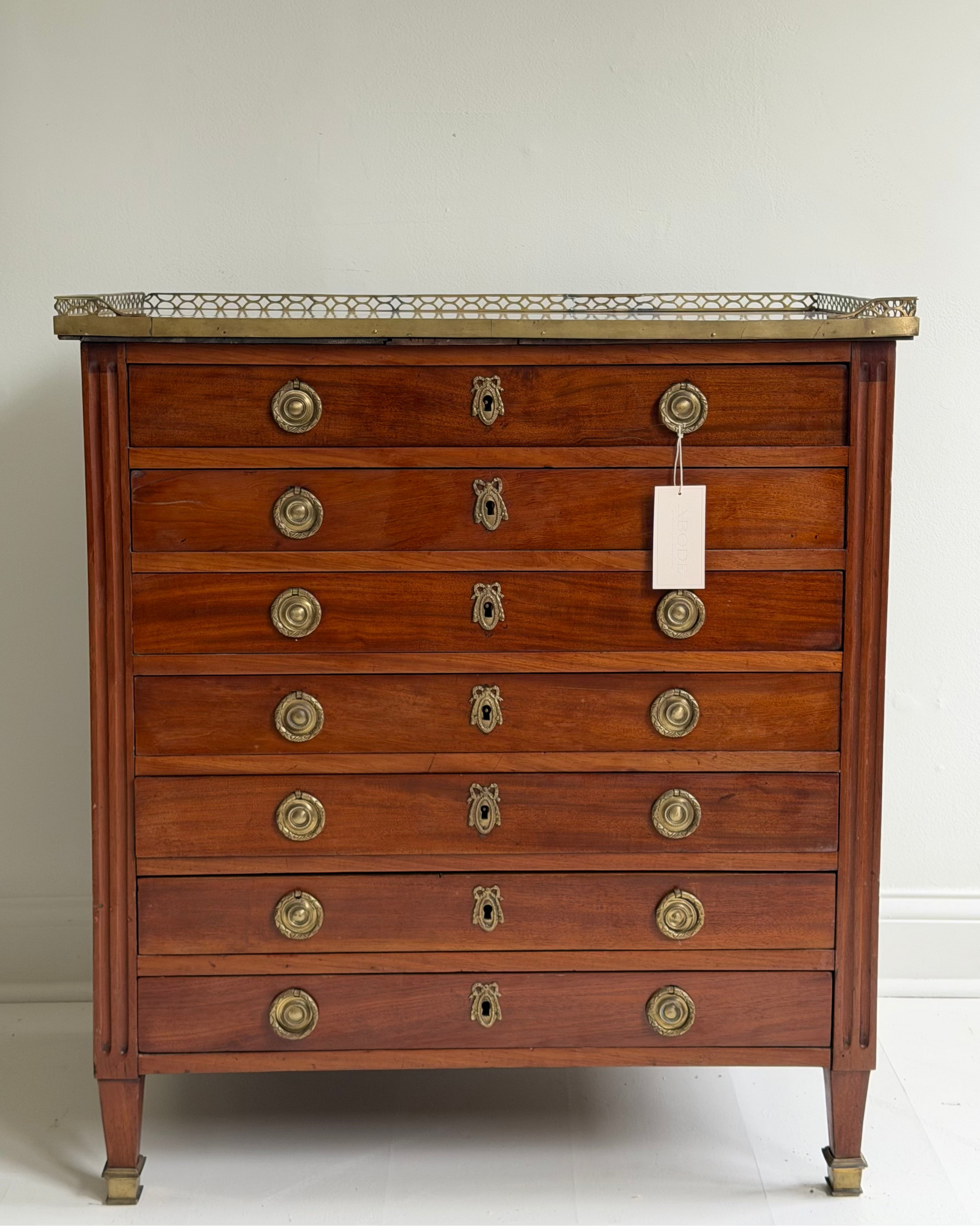 c. 1820 Louis XVI Mahogany Lingerie Commode - FORSYTH