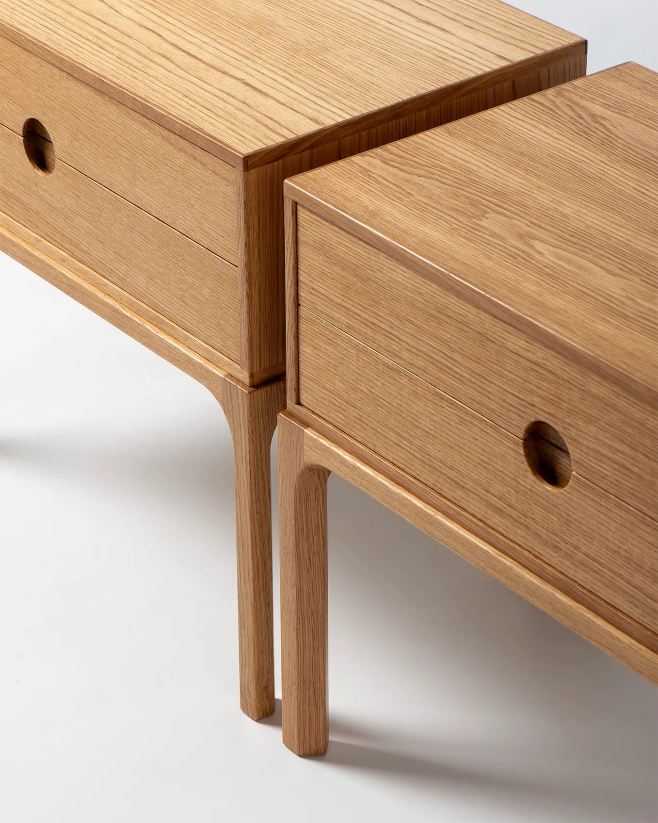 Entre Bedside Table | Oak