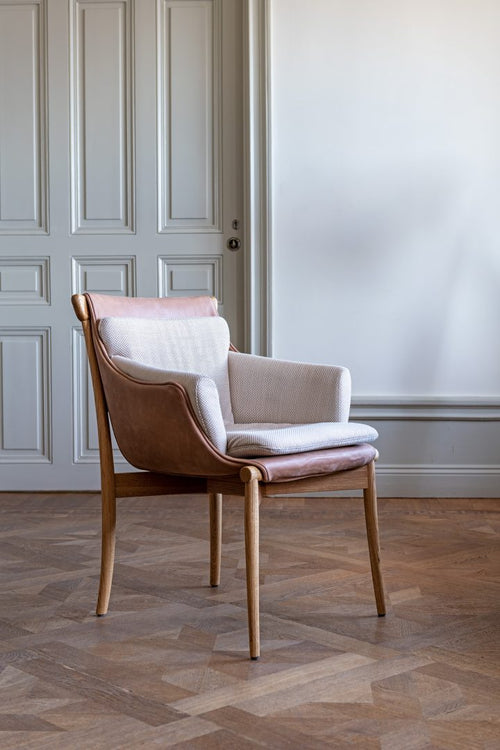 Viva Armchair