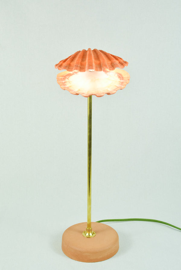 Lion's Paw Lamp