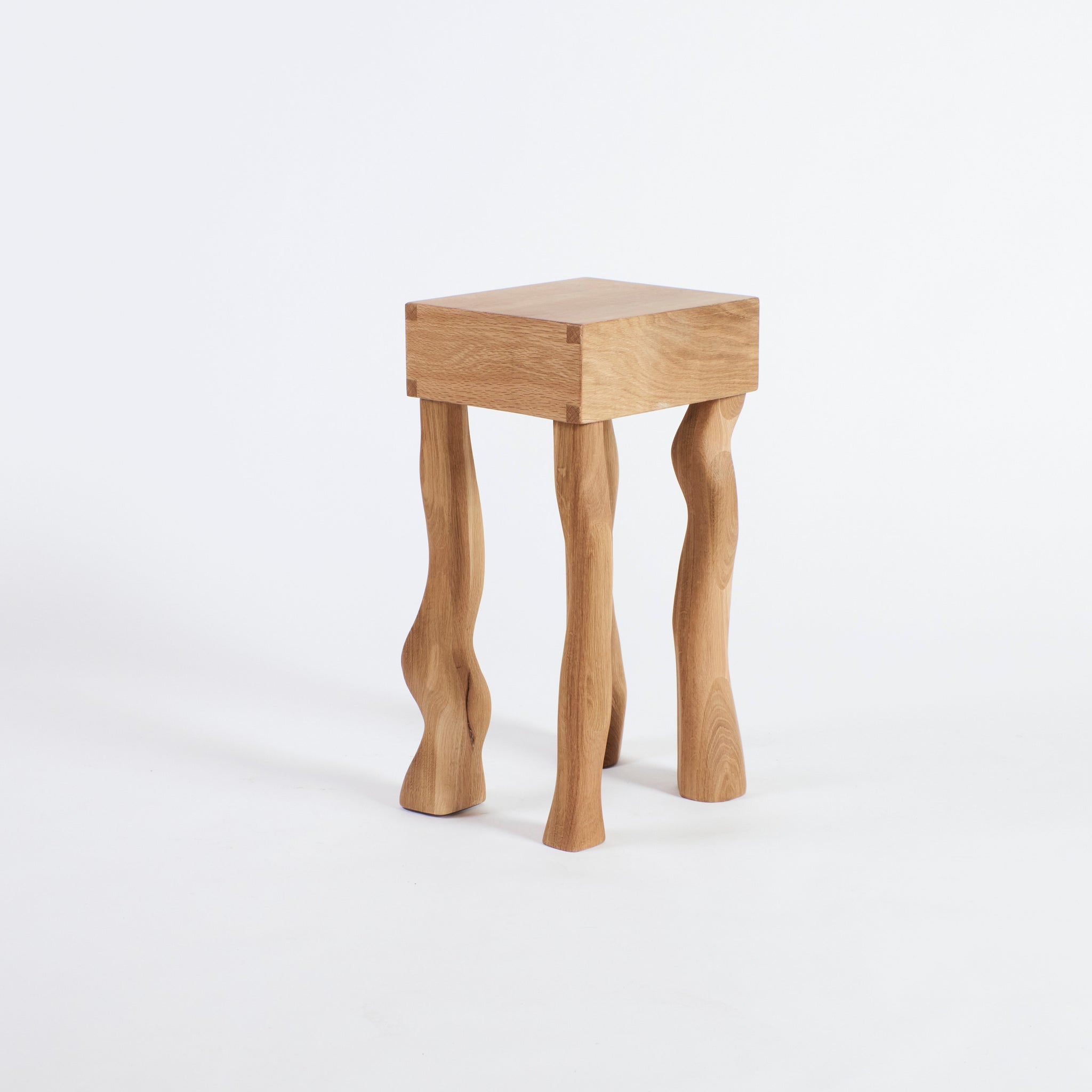 Foot Side Table in Oak