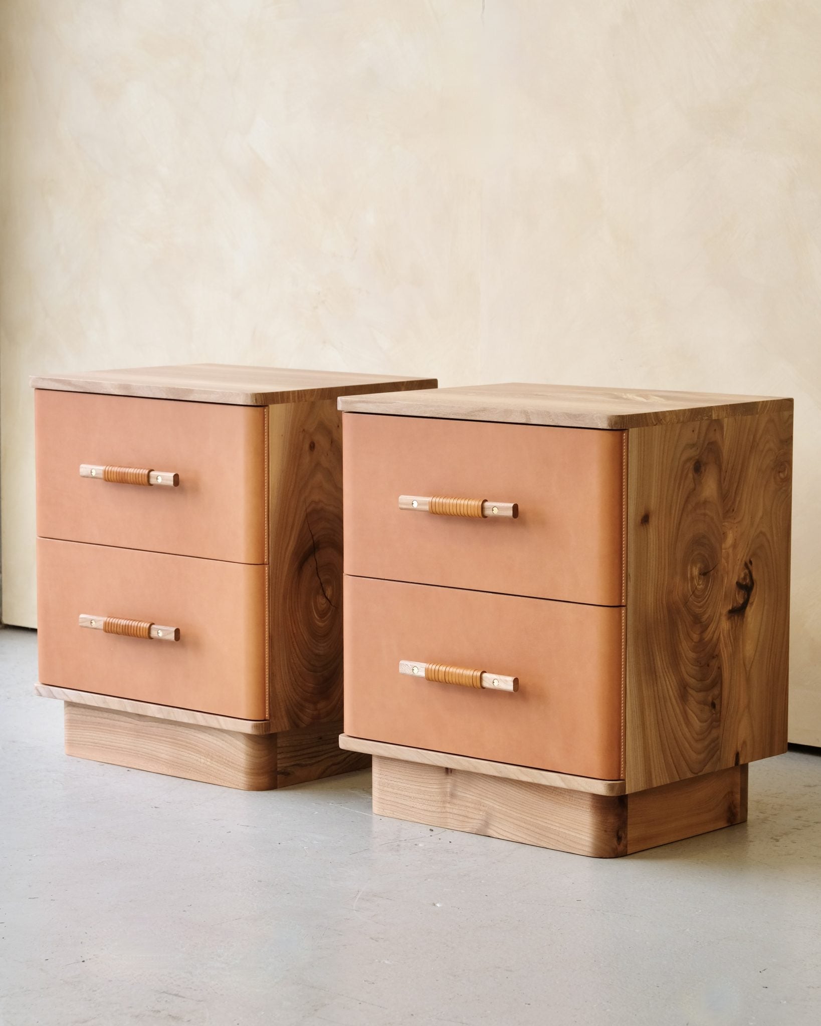 Rhapso Cabinet
