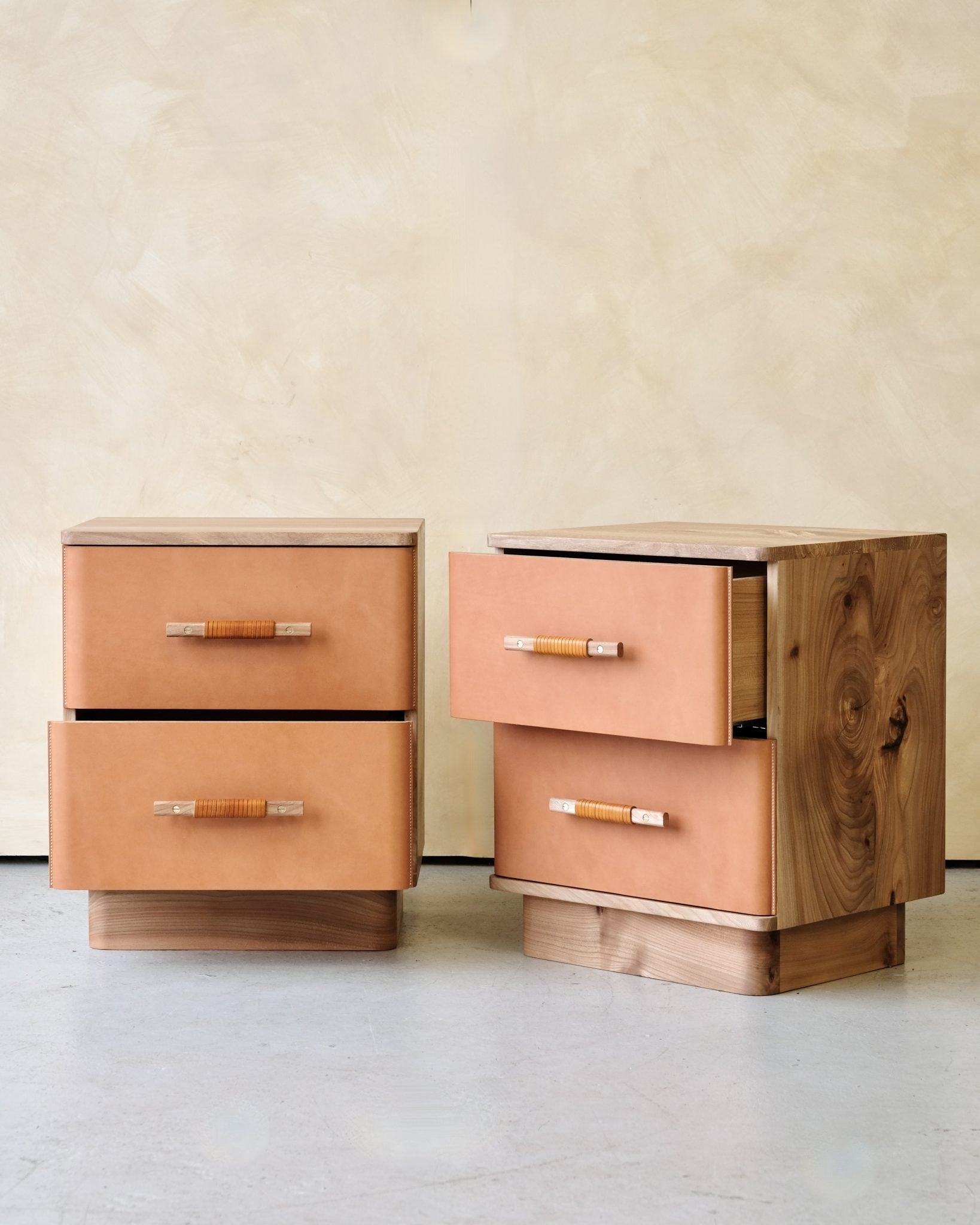 Rhapso Cabinet
